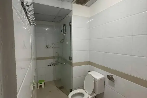 Квартира, 2 спальни · 77 м²