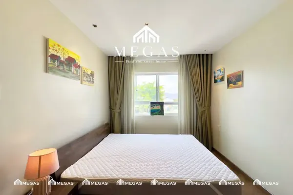 Квартира, 2 спальни · 90 м² 4