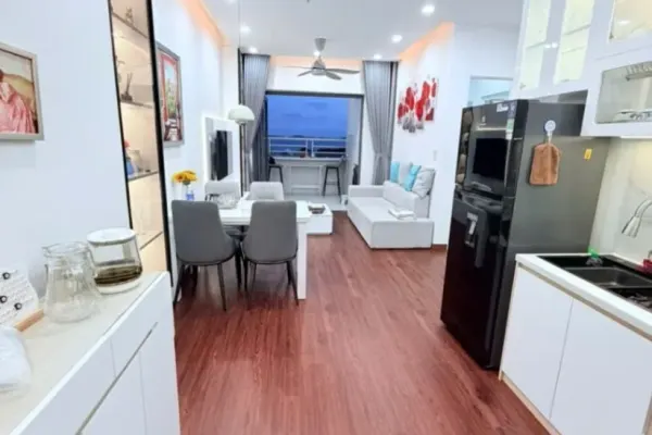 Квартира, 2 спальни · 70 м² 2