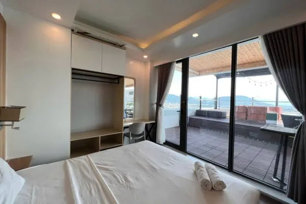 Пентхаус, 3 спальни · 160 м² 5
