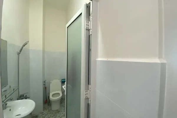 Дом, 5 спален · 180 м² 4