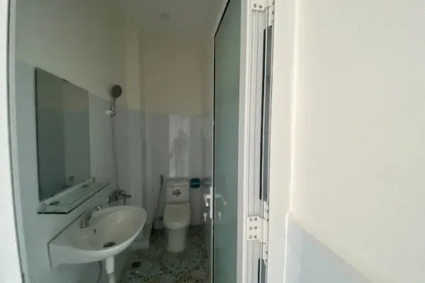 Дом, 5 спален · 180 м² 5