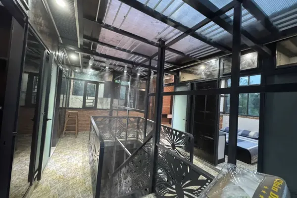 Квартира, 2 спальни · 80 м²