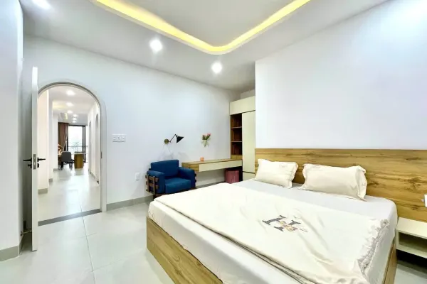 Квартира, 2 спальни · 90 м² 4