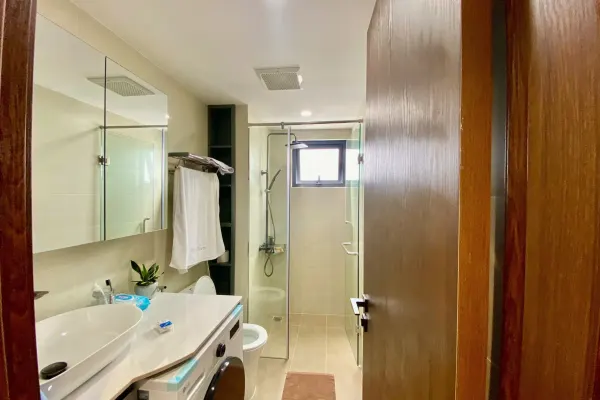 Квартира, 2 спальни · 80 м² 3