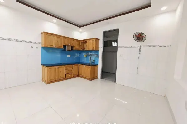 Дом, 3 спальни · 90 м² 2