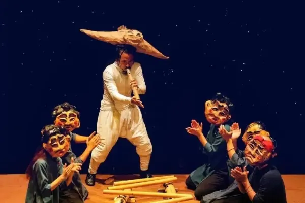 Nhà hát Đó (Đó Theatre) 6