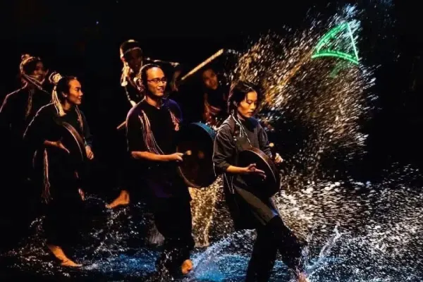 Nhà hát Đó (Đó Theatre) 7