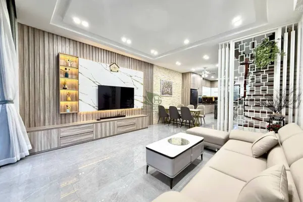 Villa, 3 спальни, 270.00 м² 2