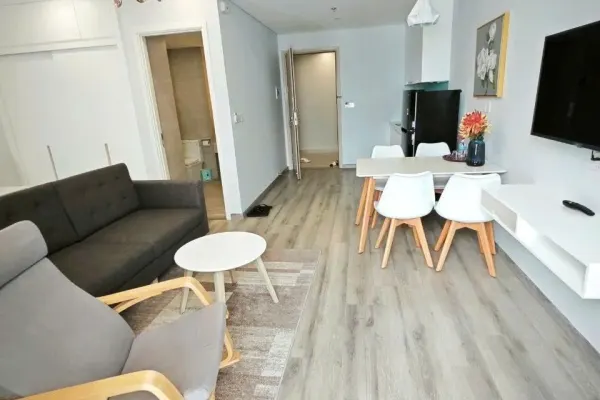 Studio 2