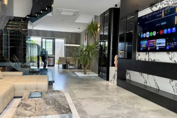House, 3 спальни, 270.00 м²