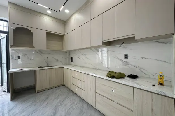 House, 3 спальни 6
