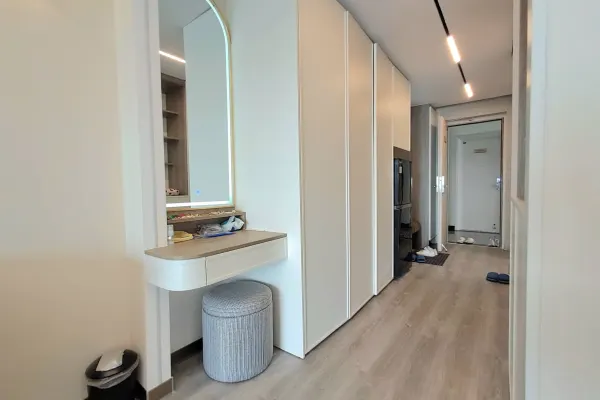 Studio 2