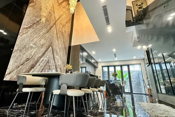 не указано