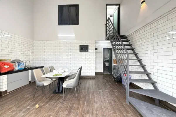 House, 1 спальни 4