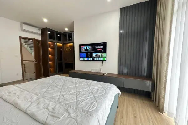 House, 3 спальни 7