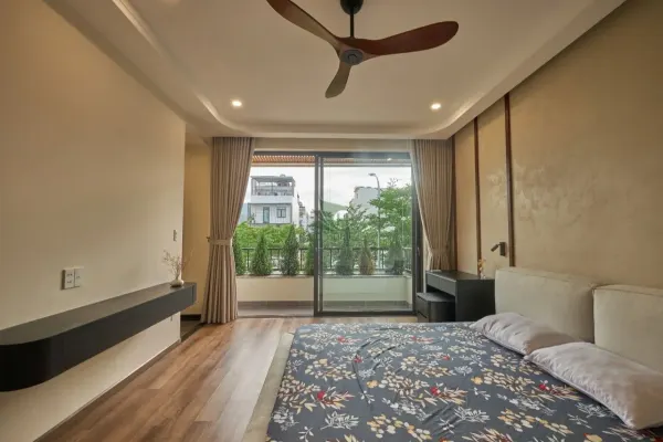 House, 6 спальни, 390.00 м² 7