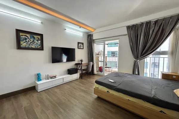 Квартира, 3 спальни · 163 м² 9