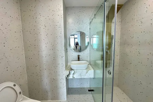 Квартира, 2 спальни · 65 м² 10