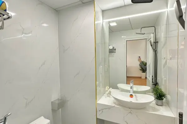 Квартира, 2 спальни · 71 м² 9