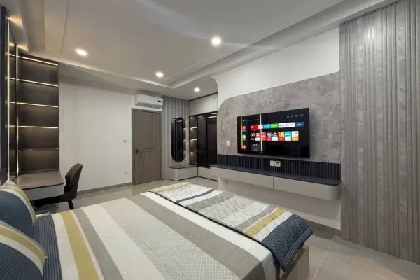 House, 3 спальни, 270.00 м² 2