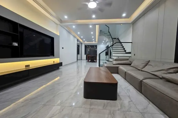 House, 3 спальни 3