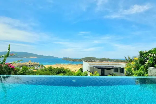 Villa, 6 спальни, 600.00 м² 2