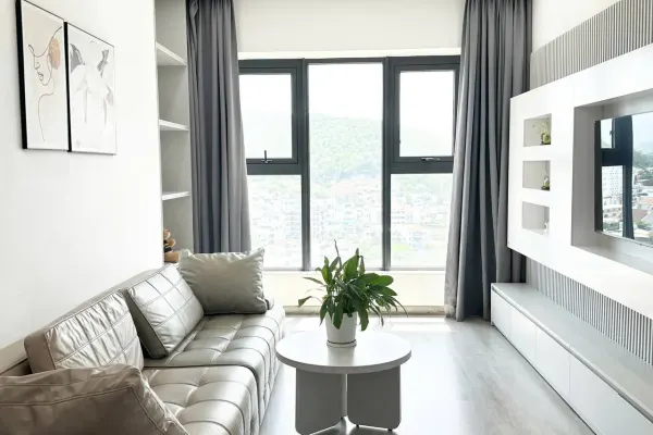 Квартира, 2 спальни · 75 м² 2