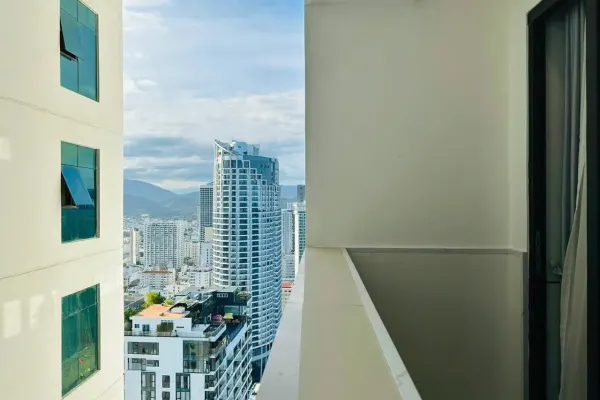 Studio, 1 спальни 8