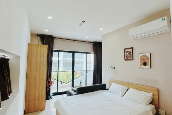 Apartment 4