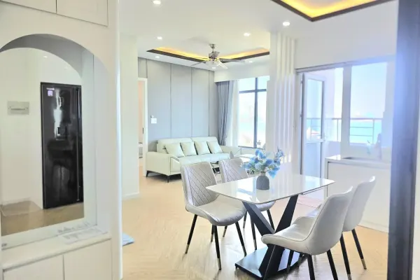 Квартира, 2 спальни · 65 м² 3