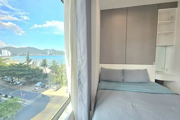 Квартира, 2 спальни · 65 м² 5