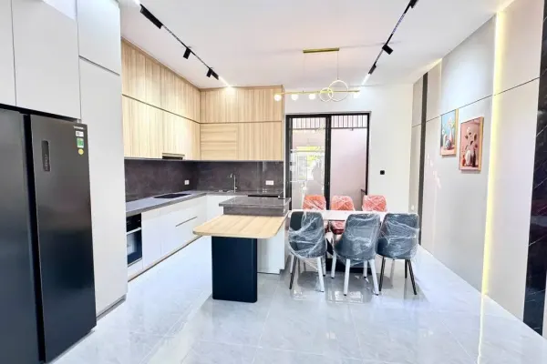 House, 3 спальни 2