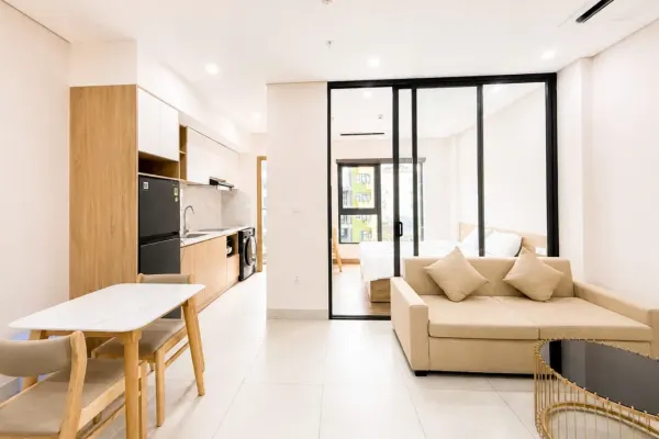 Apartment 4