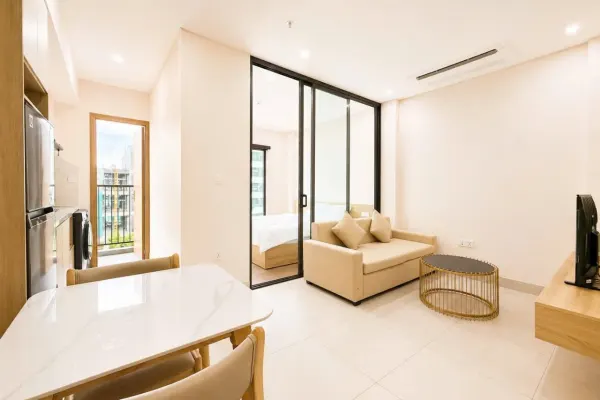 Apartment 6