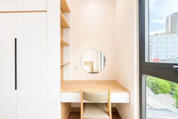 Apartment 8