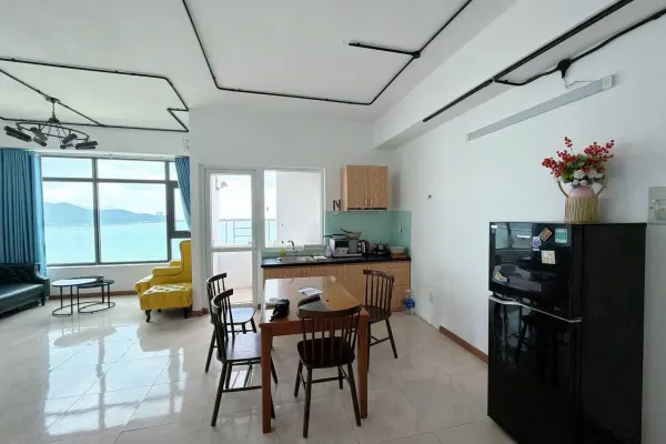Квартира, 2 спальни · 65 м²