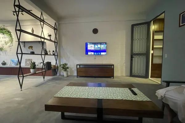 House, 3 спальни, 300.00 м² 5