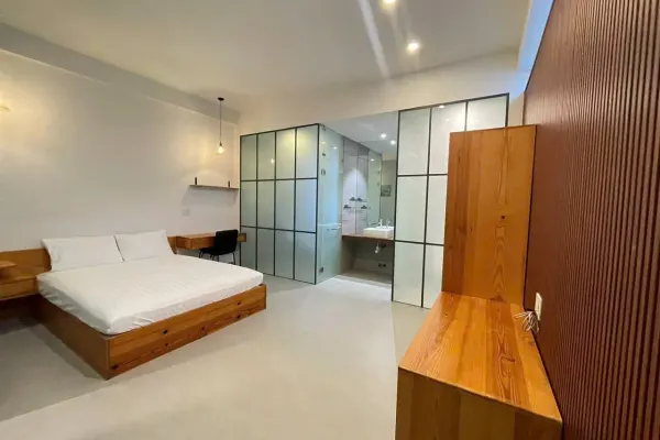 House, 3 спальни, 300.00 м² 9