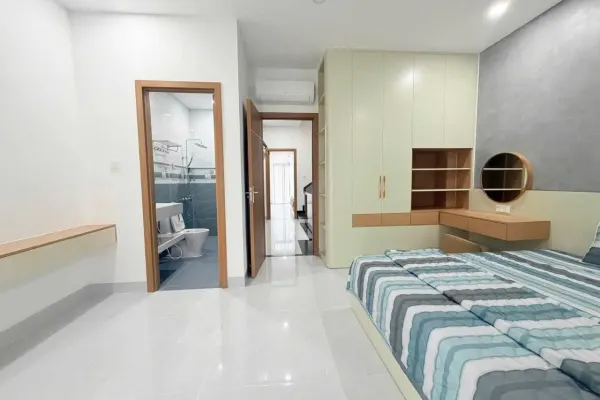 Villa, 3 спальни, 270.00 м² 4