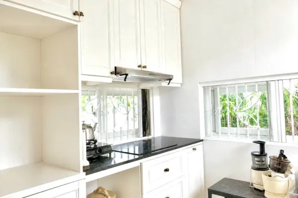 House, 3 спальни, 450.00 м² 6
