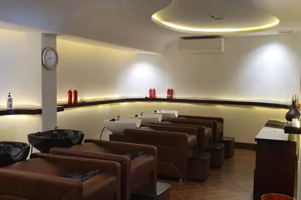 GOLD LEAF SPA 2