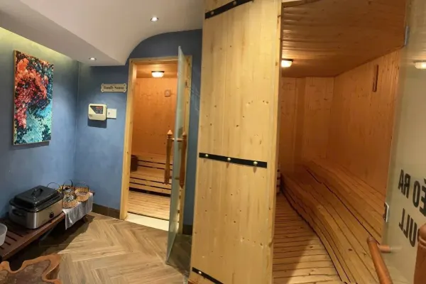 GOLD LEAF SPA 4