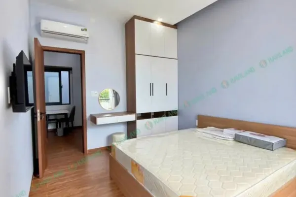 Apartment 6