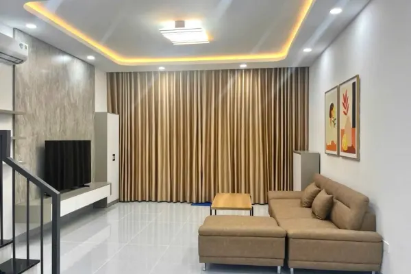 House, 3 спальни 9