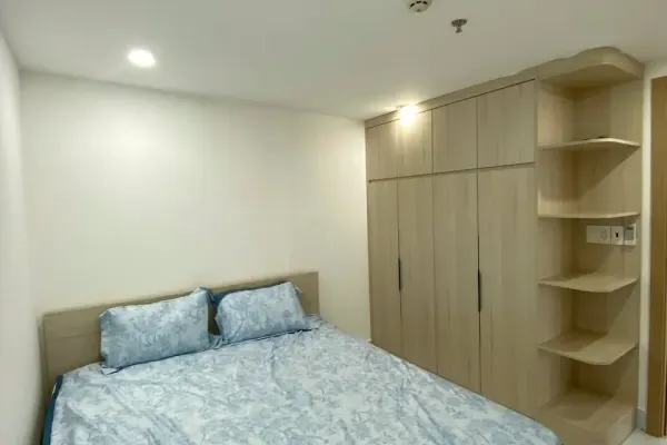 Квартира, 3 спальни · 100 м² 6