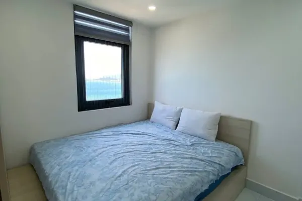 Квартира, 3 спальни · 100 м² 8