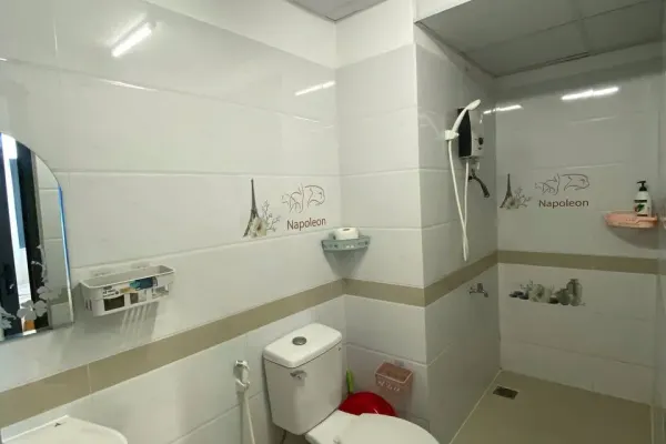 Квартира, 3 спальни 2