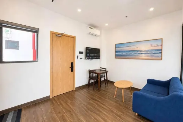 Apartment 8