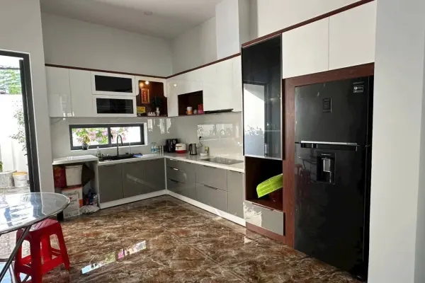 Вилла, 4 спальни · 370 м² 2